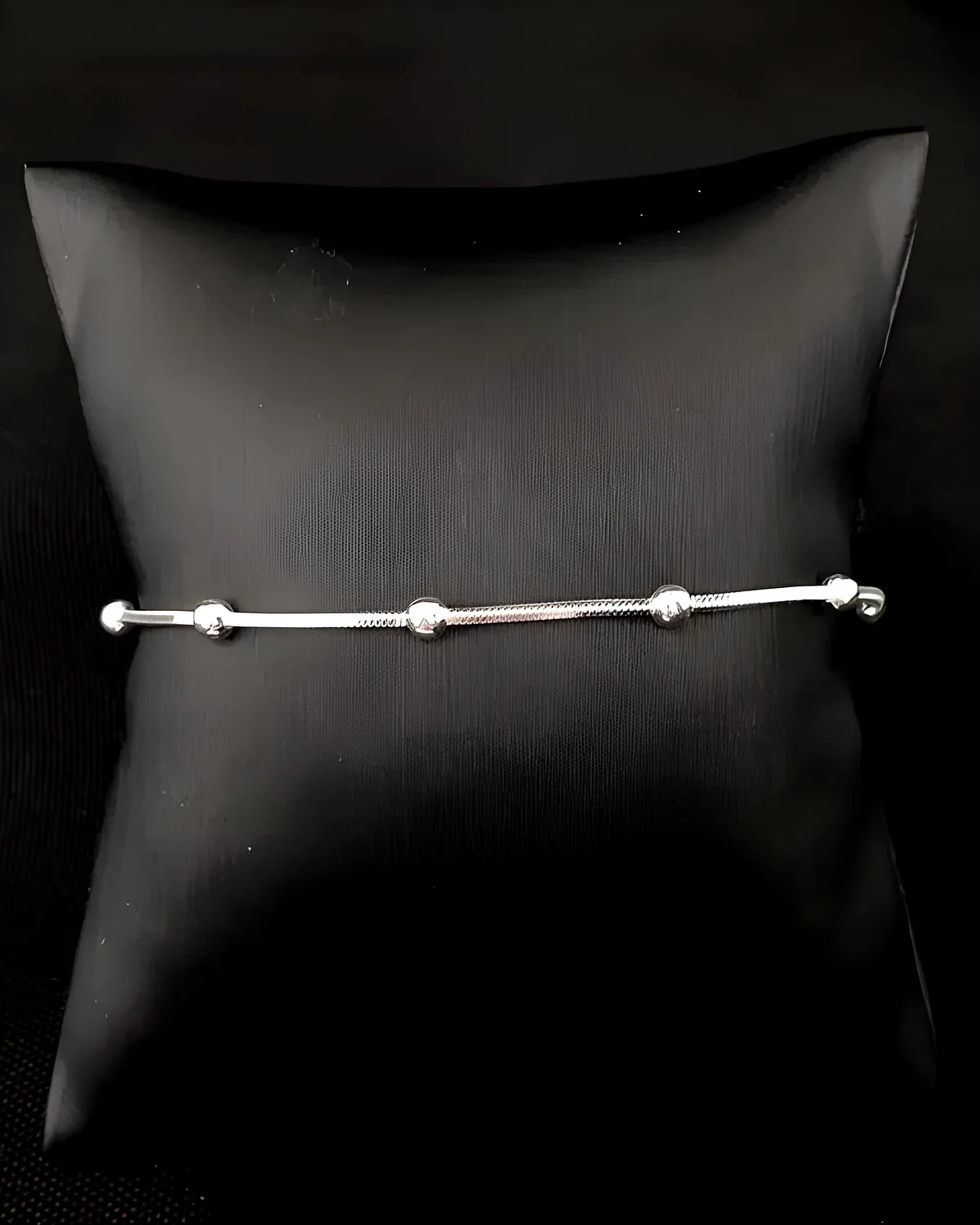 Pulseira rabo rato com bolinhas prata