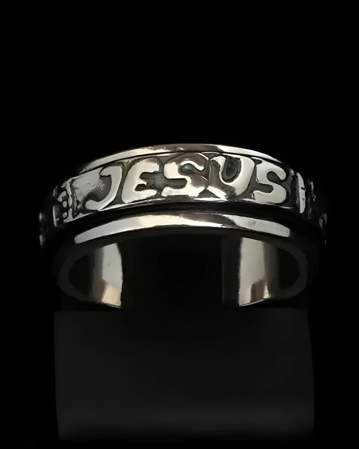 Anel giratório Jesus prata