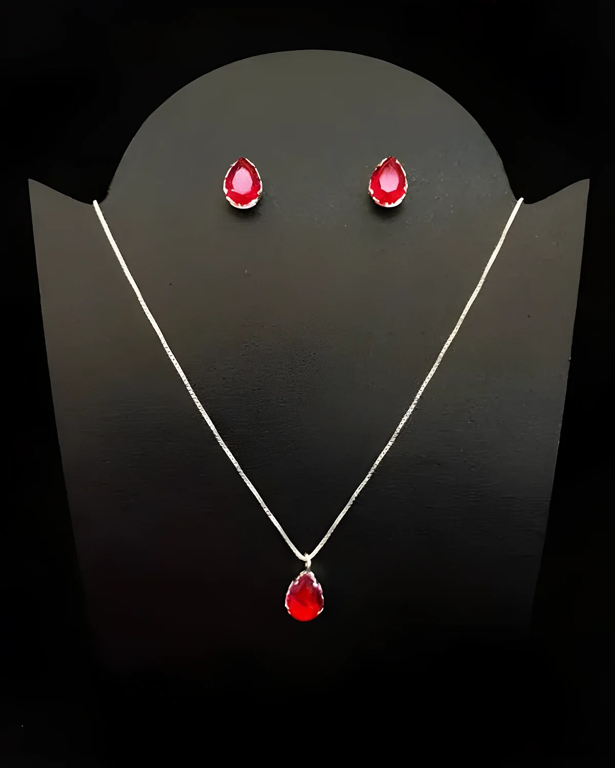Gargantilha com gota e brinco zircônia coloridas prata 45 cm