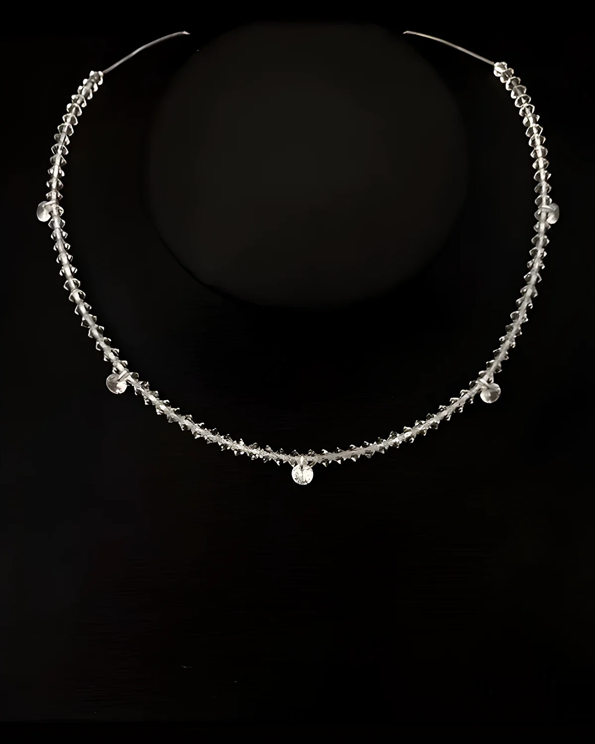 Gargantilha choker cristais swarovski