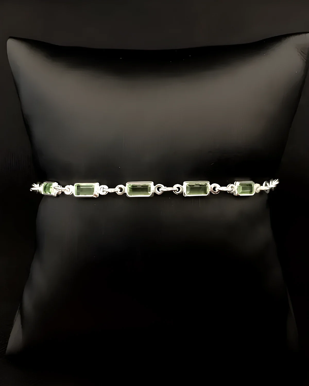 Pulseira elos com 5 retang zircônia no meio