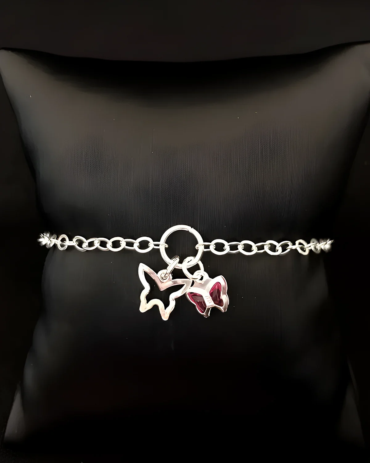 Pulseira elos com 2 borboletas pendente meio
