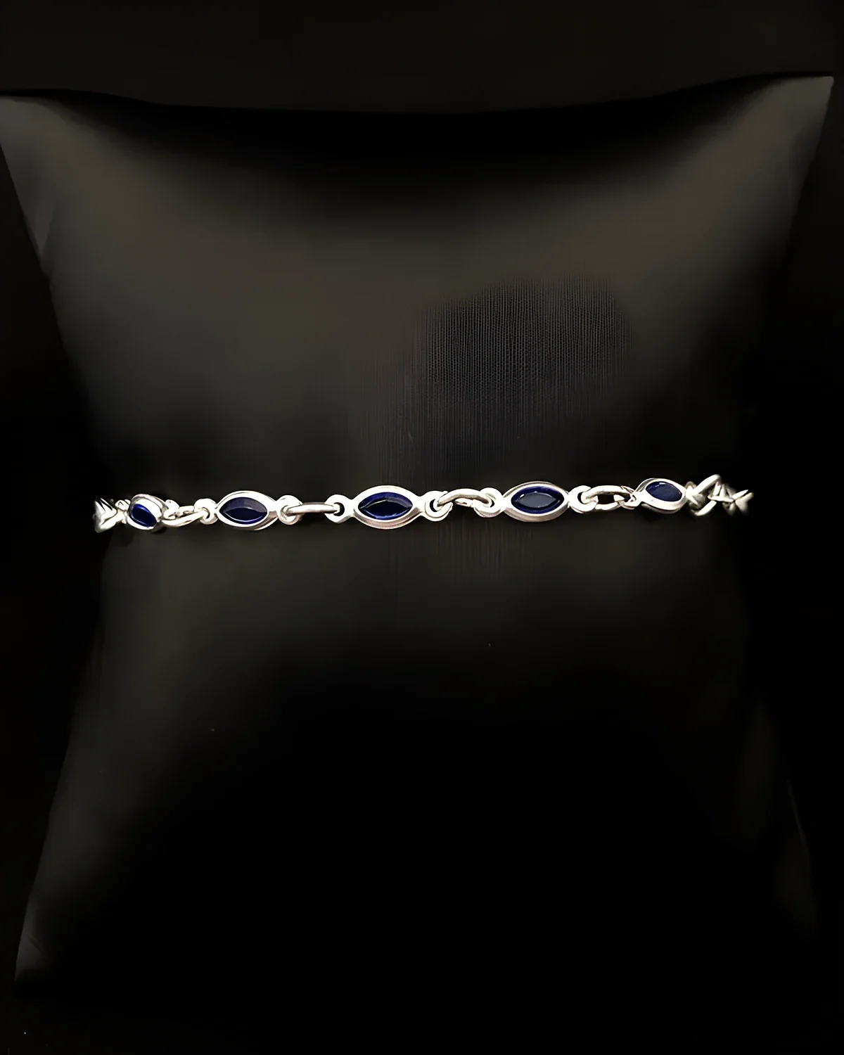 Pulseira elos com 5 zircônia navete no meio
