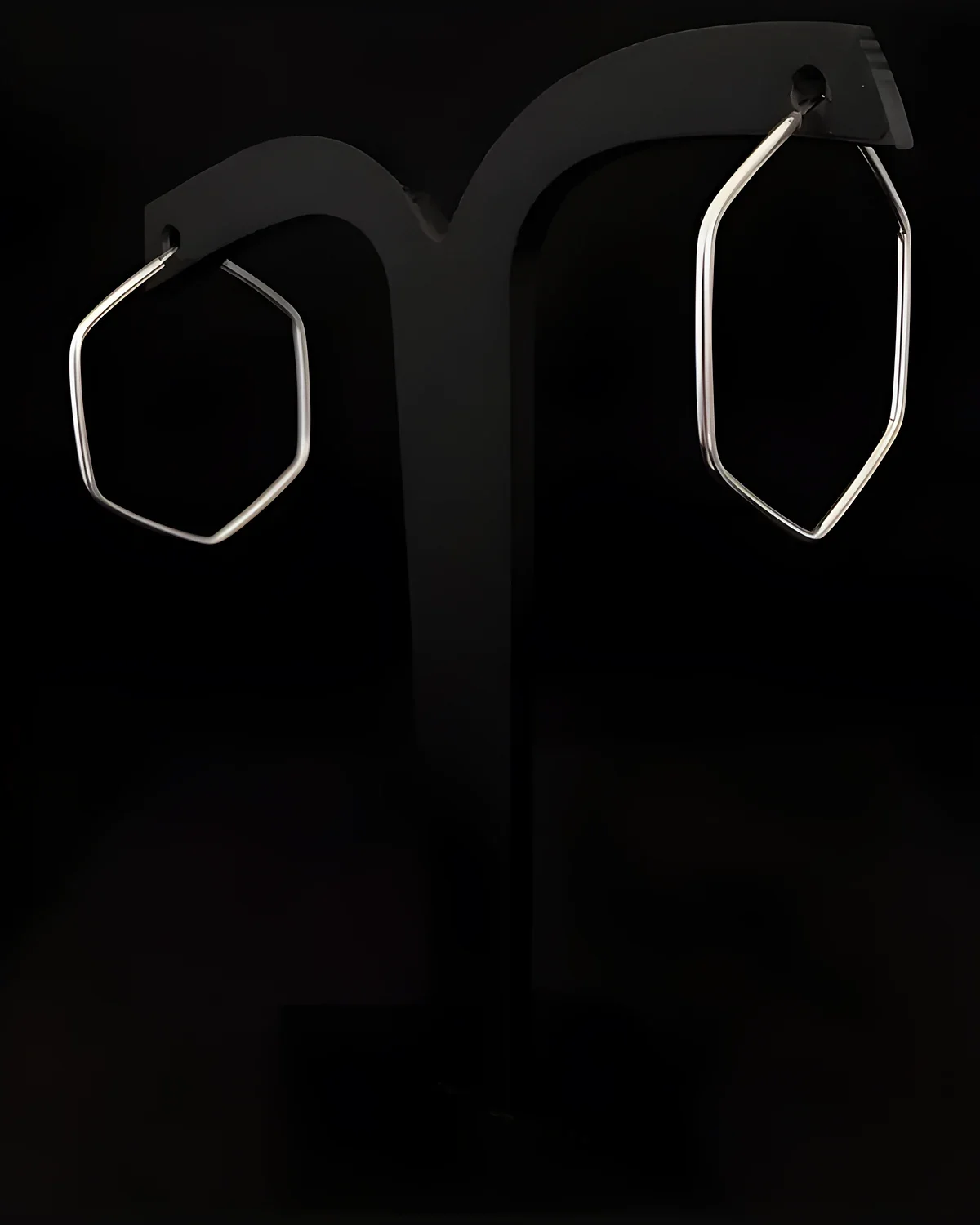 Brinco argola hexagonal 3,5 cm