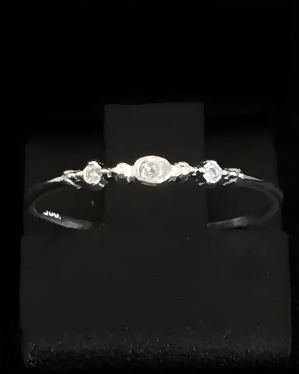 Anel cravejado microzirconias