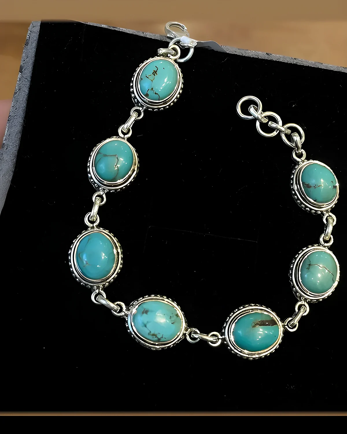 Pulseira pedras natural oval grande com aro bolinhas envelhecido