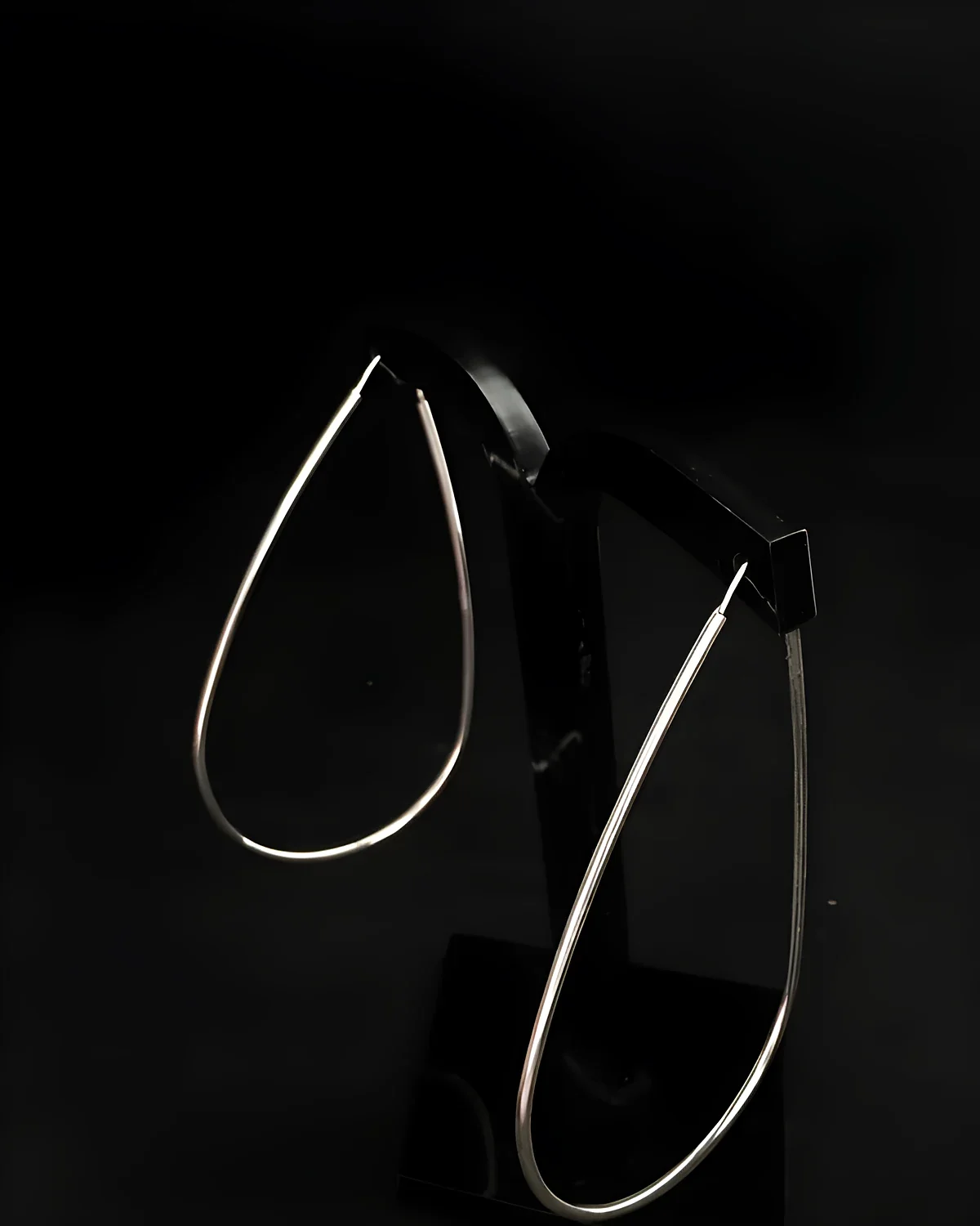 Brinco argola gota